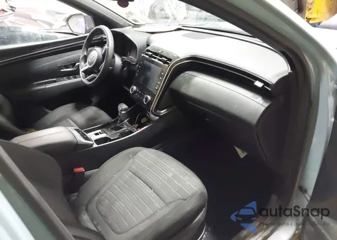 2022 Hyundai Santa Cruz Sel z USA, uszkodzony, nr VIN 5NTJBDAE5NH026962